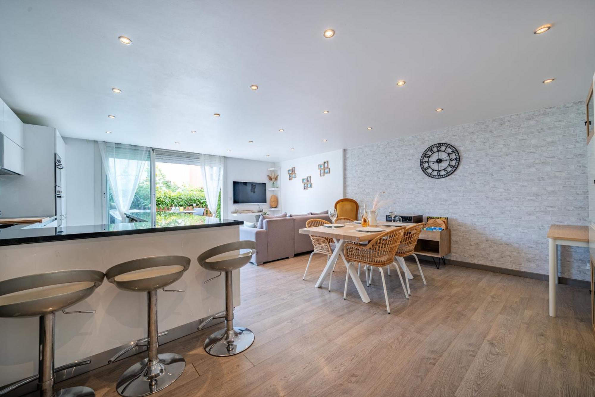 Superb 2 Bedroom In Nizza